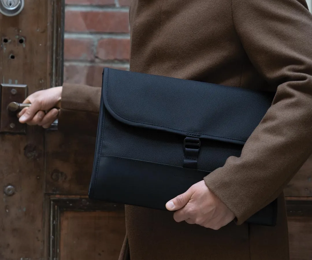 Double-Take Adjustable Sleeves for Ultimate Comfort and Style