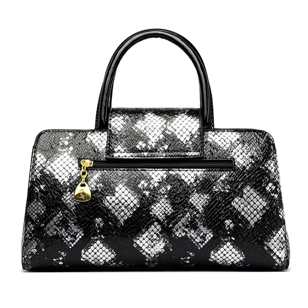 GlamTrend Alligator Pattern Handbag