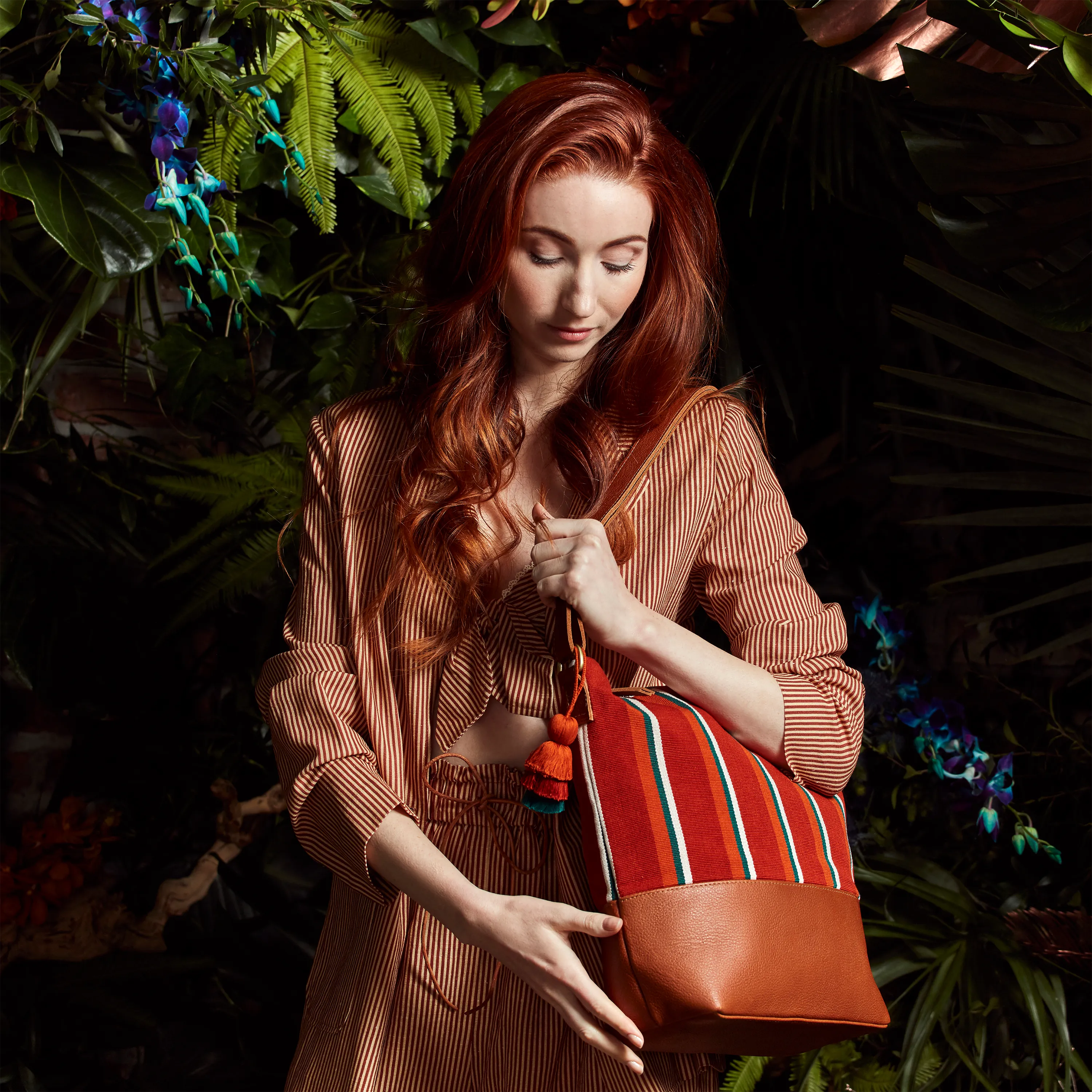 Lidia Hobo-to-Shoulder-Bags